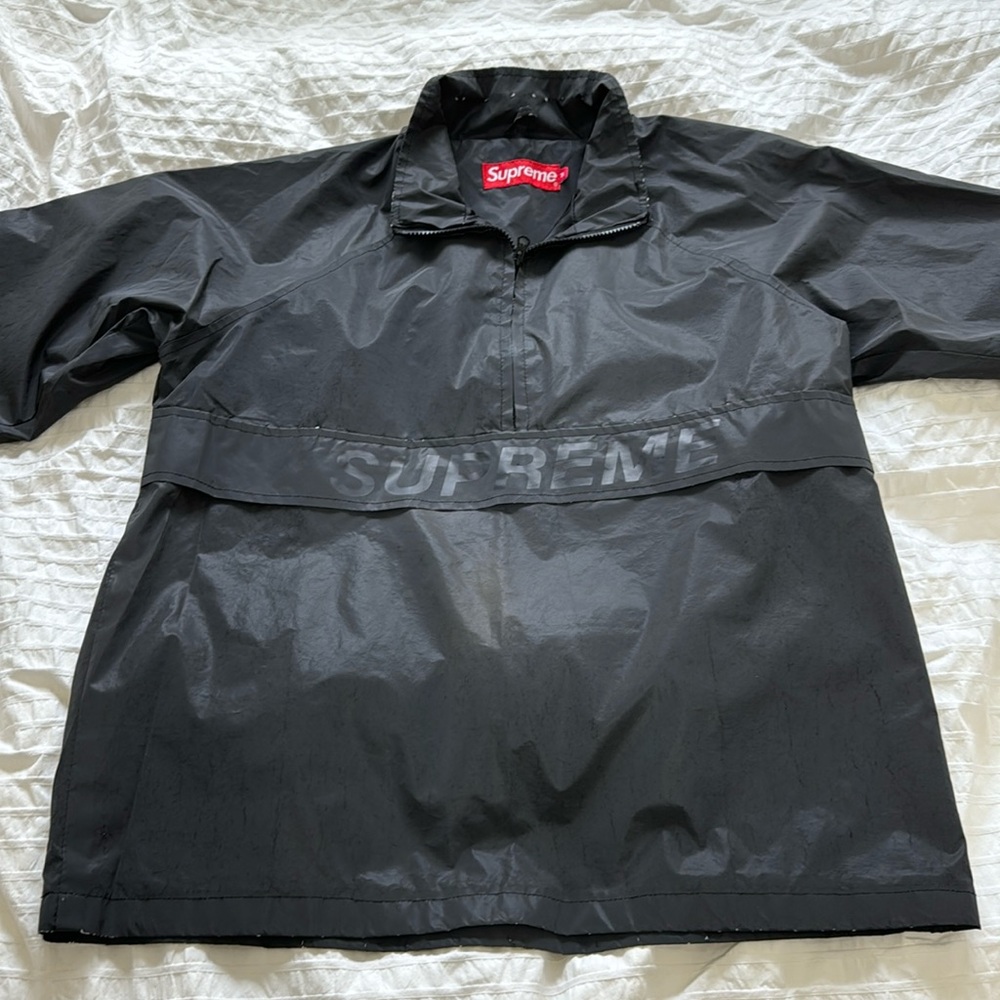 SUPREME windbreaker jacket